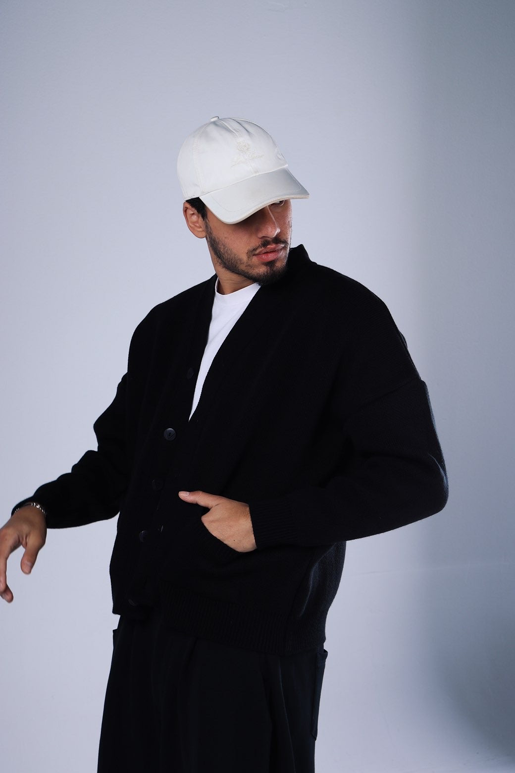 BLACK CARDIGAN